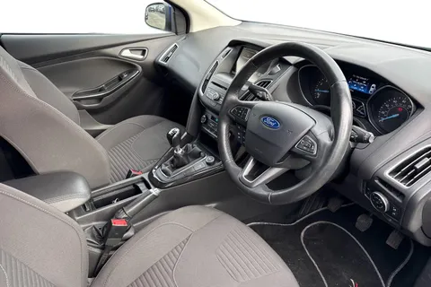 MC65HFM Ford Focus 1.0T EcoBoost Titanium Euro 6 (s/s) 5dr Thumbnail #14