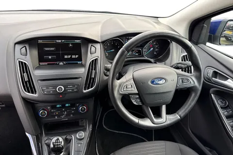 MC65HFM Ford Focus 1.0T EcoBoost Titanium Euro 6 (s/s) 5dr Thumbnail #18