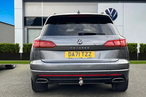 DA71TZZ Volkswagen Touareg 3.0 V6 TDI 4Motion Black Edition 5dr Tip Auto | Tow Bar | Area View Camera Thumbnail #4