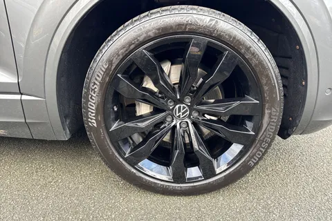 DA71TZZ Volkswagen Touareg 3.0 V6 TDI 4Motion Black Edition 5dr Tip Auto | Tow Bar | Area View Camera Thumbnail #6