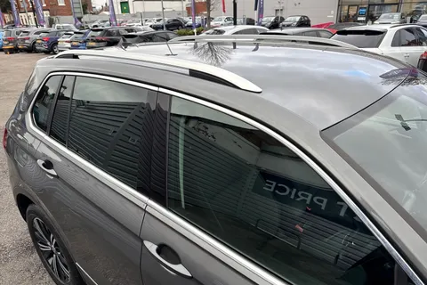 GF68EVV Volkswagen Tiguan 2.0 TDI SE Euro 6 (s/s) 5dr Thumbnail #33