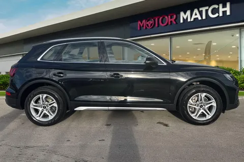 MC21HRL Audi Q5 2.0 TDI 40 Sport S Tronic quattro Euro 6 (s/s) 5dr Thumbnail #4