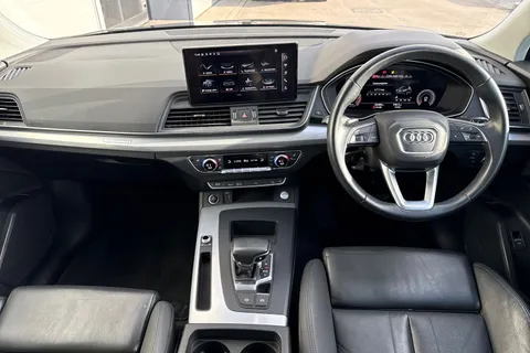 MC21HRL Audi Q5 2.0 TDI 40 Sport S Tronic quattro Euro 6 (s/s) 5dr Thumbnail #27