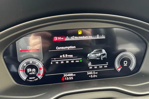 MC21HRL Audi Q5 2.0 TDI 40 Sport S Tronic quattro Euro 6 (s/s) 5dr Thumbnail #54