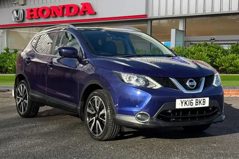 YK16BKB Nissan Qashqai 1.5 dCi Tekna [Non-Panoramic] 5dr Thumbnail #2