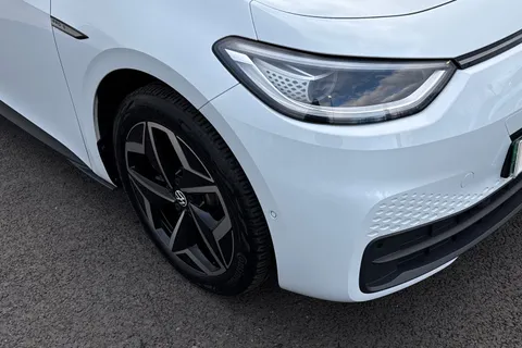 HN73NXX Volkswagen ID.3 150kW Tour Pro S 77kWh 5dr Auto Thumbnail #9