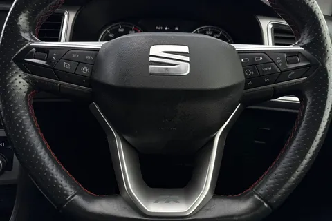 DG72EDU SEAT Ateca 1.5 TSI EVO FR Edition Euro 6 (s/s) 5dr Thumbnail #34