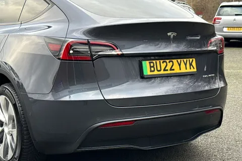 BU22YYK Tesla Model Y (Dual Motor) Long Range Auto 4WDE 5dr Thumbnail #9