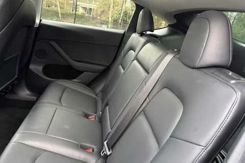 BU22YYK Tesla Model Y (Dual Motor) Long Range Auto 4WDE 5dr Thumbnail #20