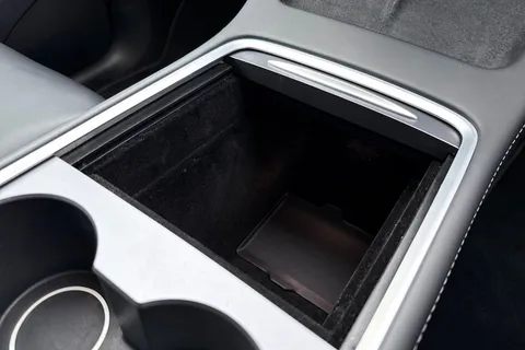 BU22YYK Tesla Model Y (Dual Motor) Long Range Auto 4WDE 5dr Thumbnail #44