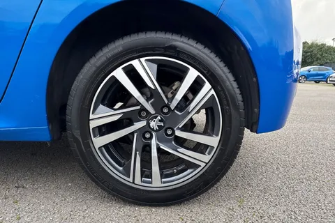 KW23GZH PEUGEOT 208 1.2 PureTech Allure Premium + EAT Euro 6 (s/s) 5dr Thumbnail #14