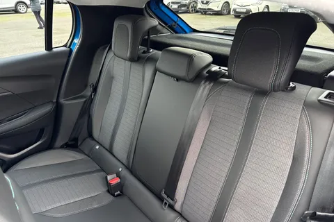 KW23GZH PEUGEOT 208 1.2 PureTech Allure Premium + EAT Euro 6 (s/s) 5dr Thumbnail #20