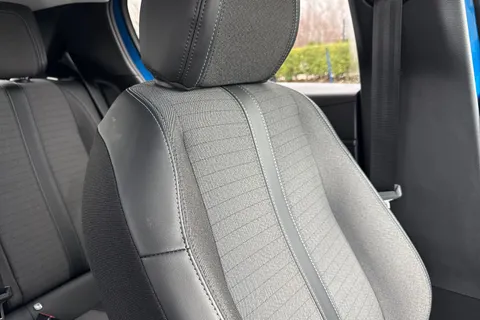 KW23GZH PEUGEOT 208 1.2 PureTech Allure Premium + EAT Euro 6 (s/s) 5dr Thumbnail #59