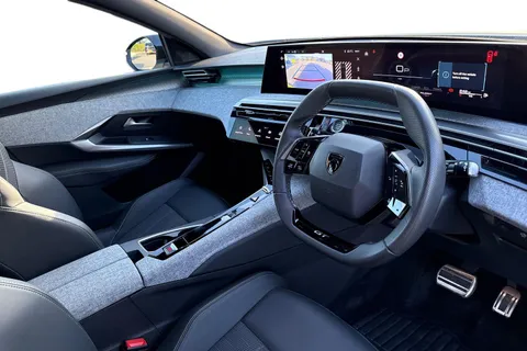 KM25VLH PEUGEOT 3008 1.2 HYBRID GT e-DSC6 Euro 6 (s/s) 5dr Thumbnail #14