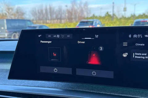 KM25VLH PEUGEOT 3008 1.2 HYBRID GT e-DSC6 Euro 6 (s/s) 5dr Thumbnail #48