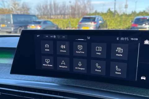 KM25VLH PEUGEOT 3008 1.2 HYBRID GT e-DSC6 Euro 6 (s/s) 5dr Thumbnail #49