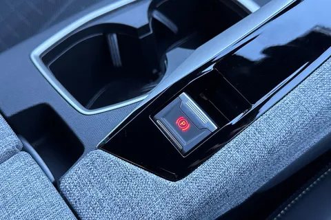 KM25VLH PEUGEOT 3008 1.2 HYBRID GT e-DSC6 Euro 6 (s/s) 5dr Thumbnail #54