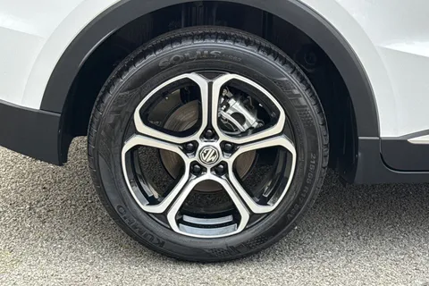 VO25PKZ MG Mg Zs 1.5 Hybrid+ SE Auto Euro 6 (s/s) 5dr Thumbnail #11