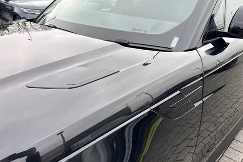 DV73URE Land Rover Range Rover Sport 3.0 P460e Autobiography 5dr Thumbnail #22