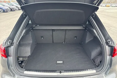 LS75XOB Audi Q3 Black Edition 35 TFSI 150 PS S tronic Thumbnail #7