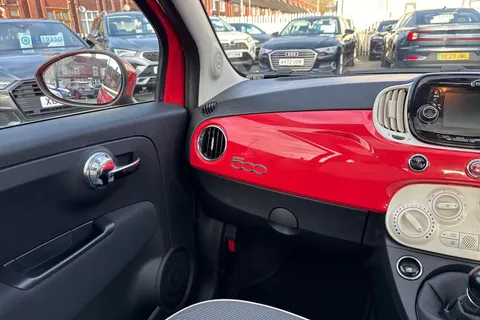 14 of 42 for FIAT 500 1.2 Lounge 3dr