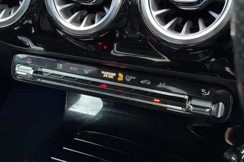 YF74HMG Mercedes-Benz Cla Class 200 AMG Line Executive 4dr Tip Auto Thumbnail #22