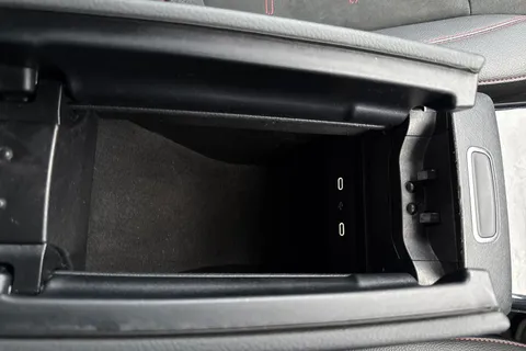 YF74HMG Mercedes-Benz Cla Class 200 AMG Line Executive 4dr Tip Auto Thumbnail #50