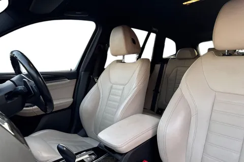 LV68FXD BMW X3 3.0 30d M Sport Auto xDrive Euro 6 (s/s) 5dr Thumbnail #12