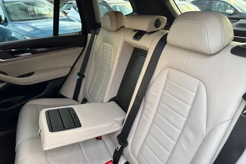 LV68FXD BMW X3 3.0 30d M Sport Auto xDrive Euro 6 (s/s) 5dr Thumbnail #15