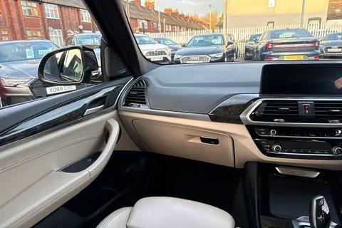 LV68FXD BMW X3 3.0 30d M Sport Auto xDrive Euro 6 (s/s) 5dr Thumbnail #16