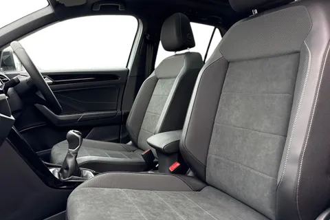 Volkswagen T-Roc 1.5 TSI Style Design Euro 6 (s/s) 5dr Thumbnail #15