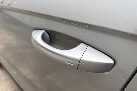 Volkswagen T-Roc 1.5 TSI Style Design Euro 6 (s/s) 5dr Thumbnail #27