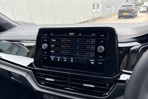 Volkswagen T-Roc 1.5 TSI Style Design Euro 6 (s/s) 5dr Thumbnail #50