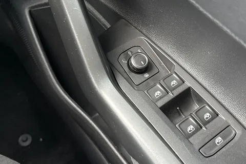 MT70ERJ Volkswagen Polo 1.0 TSI 95 Match 5dr Thumbnail #22