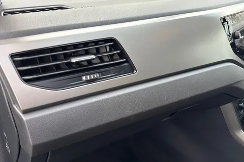 MT70ERJ Volkswagen Polo 1.0 TSI 95 Match 5dr Thumbnail #27