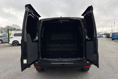 DC75KTD Volkswagen Caddy 2.0 TDI 122PS Commerce Pro Van DSG [Tech Pack] Thumbnail #7