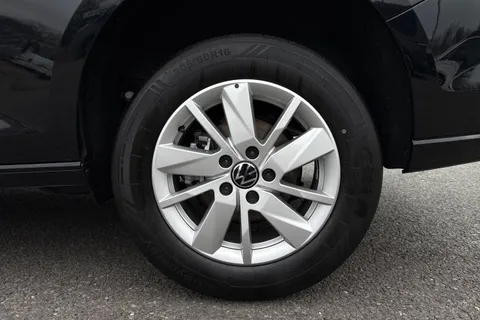 DC75KTD Volkswagen Caddy 2.0 TDI 122PS Commerce Pro Van DSG [Tech Pack] Thumbnail #12