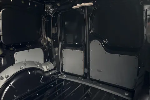 DC75KTD Volkswagen Caddy 2.0 TDI 122PS Commerce Pro Van DSG [Tech Pack] Thumbnail #19