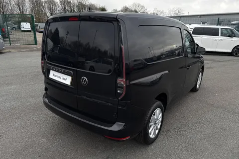 DC75KTD Volkswagen Caddy 2.0 TDI 122PS Commerce Pro Van DSG [Tech Pack] Thumbnail #30