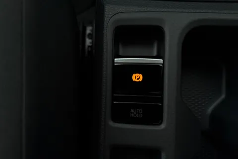 DC75KTD Volkswagen Caddy 2.0 TDI 122PS Commerce Pro Van DSG [Tech Pack] Thumbnail #35