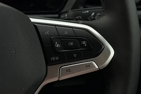 DC75KTD Volkswagen Caddy 2.0 TDI 122PS Commerce Pro Van DSG [Tech Pack] Thumbnail #38