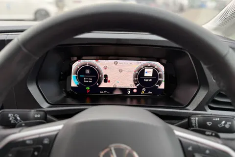 DC75KTD Volkswagen Caddy 2.0 TDI 122PS Commerce Pro Van DSG [Tech Pack] Thumbnail #44