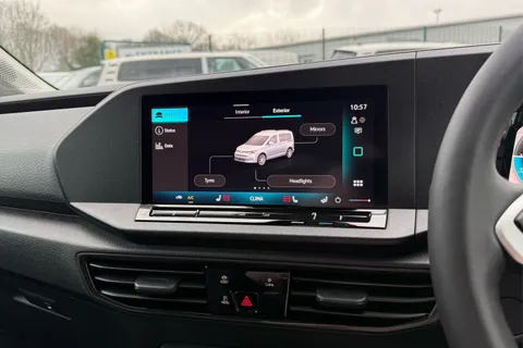 DC75KTD Volkswagen Caddy 2.0 TDI 122PS Commerce Pro Van DSG [Tech Pack] Thumbnail #51