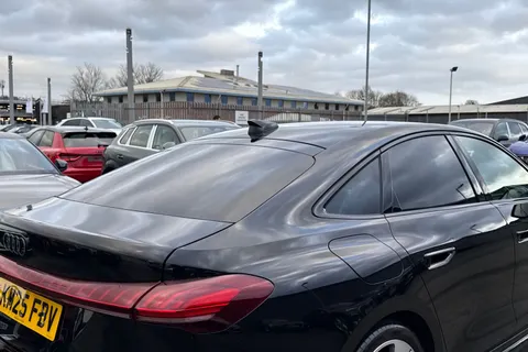 KM25FBV Audi A5 Edition 1 TFSI  204 PS S tronic Thumbnail #31