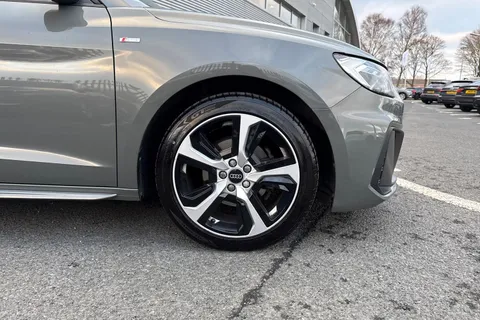 PY22RGO Audi A1 S line 35 TFSI  150 PS S tronic Thumbnail #11
