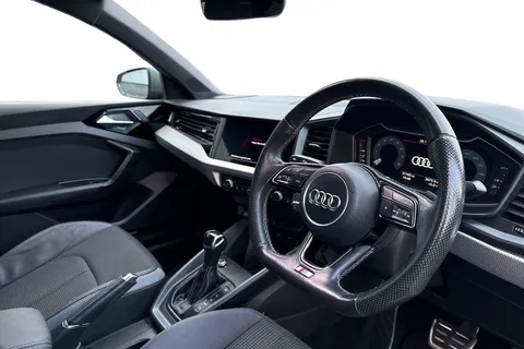 PY22RGO Audi A1 S line 35 TFSI  150 PS S tronic Thumbnail #15