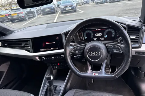 PY22RGO Audi A1 S line 35 TFSI  150 PS S tronic Thumbnail #19