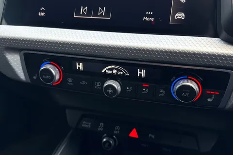 PY22RGO Audi A1 S line 35 TFSI  150 PS S tronic Thumbnail #23