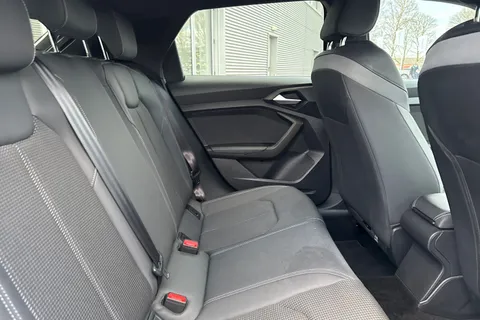 PY22RGO Audi A1 S line 35 TFSI  150 PS S tronic Thumbnail #39