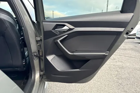 PY22RGO Audi A1 S line 35 TFSI  150 PS S tronic Thumbnail #44